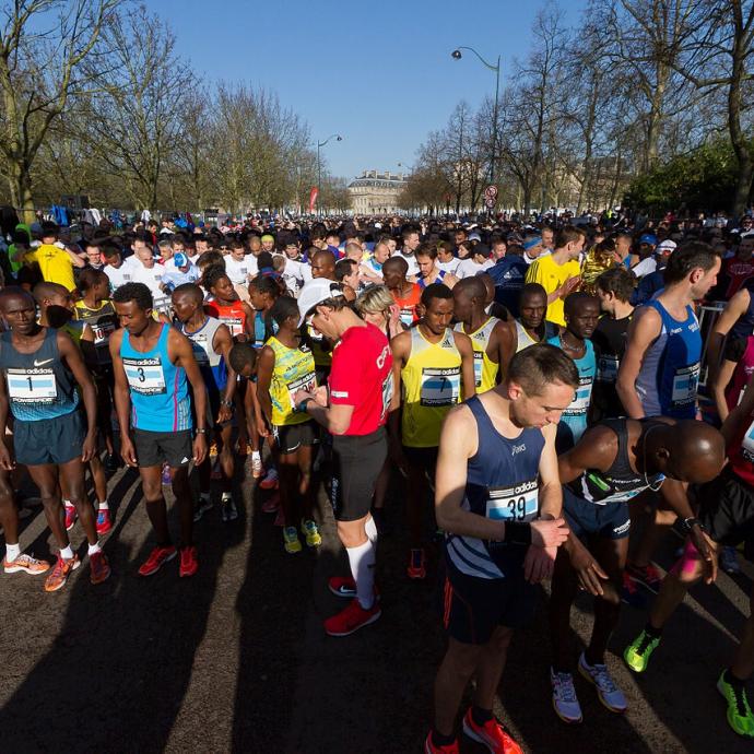 Come and enjoy the thrilling Paris Marathon